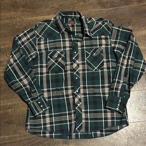Wrangler Men's Blue and Green Plaid Button Down Shirt